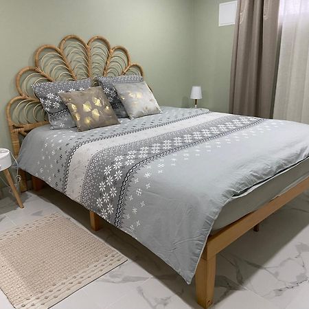 Appartement Cosy Le Lys Vert A 40Mn De Paris Dammarie-lè-Lys Exteriör bild