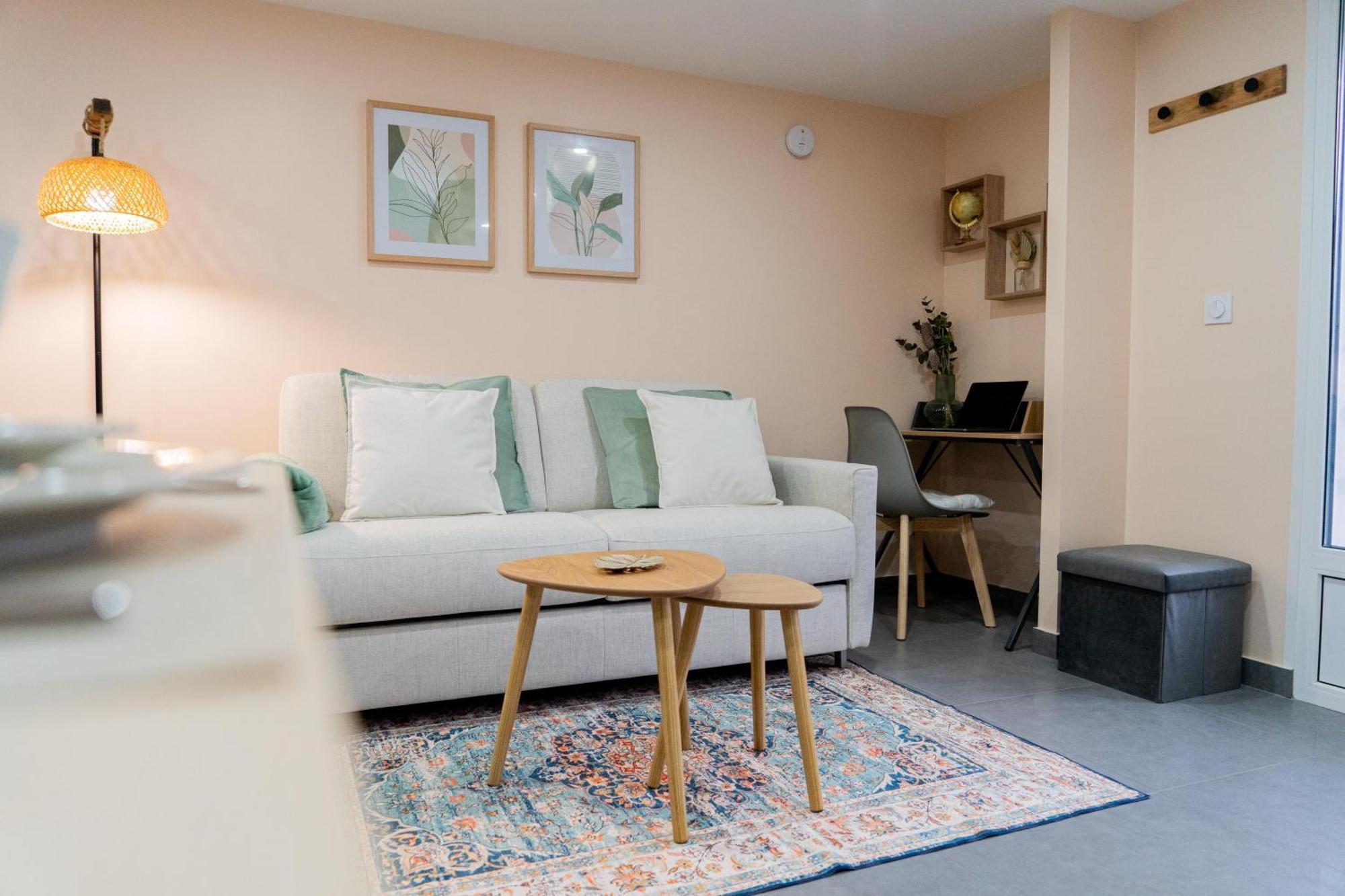 Appartement Cosy Le Lys Vert A 40Mn De Paris Dammarie-lè-Lys Exteriör bild